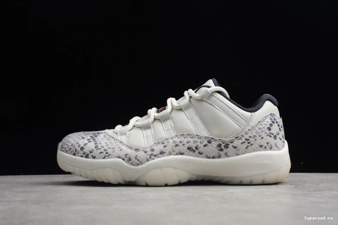 Air Low Light Jordan Bone Snake SE 11 CD6846-002 0812